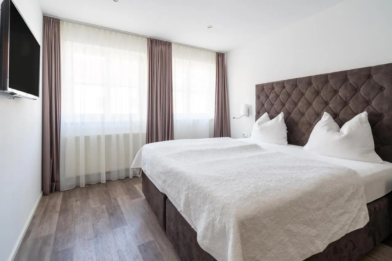 Kaiser Max Design Appartements 0*, Innsbruck