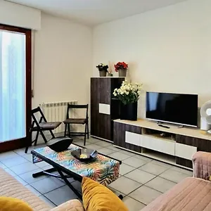 Large Panoramic Terrace 2-bedroom In Sleeps 5 Appartamento Viareggio
