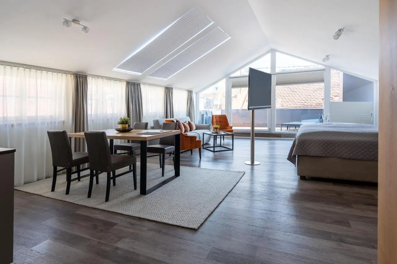 Kaiser Max Design Appartements location